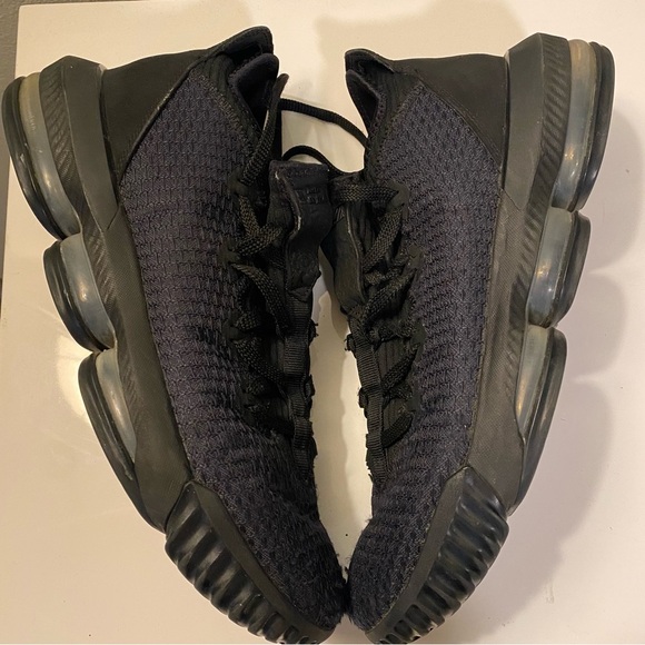 Nike LeBron 16 Low Triple Black Basketball Shoes Men’s Size 10 main image 5